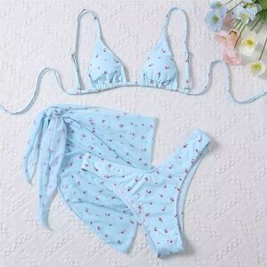 SHEIN Light Blue Floral Bikini Set